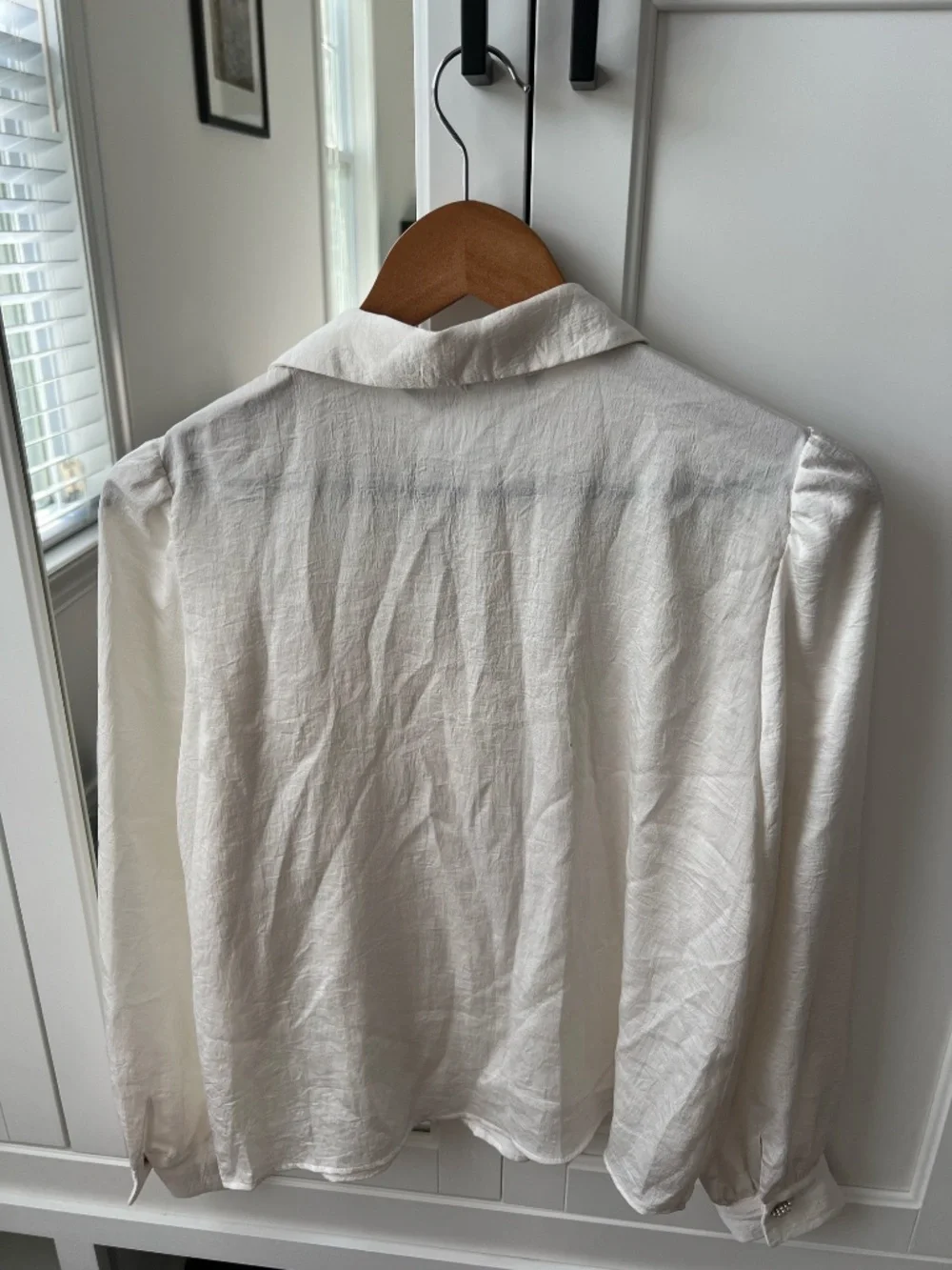ZARA Ivory Textured Satin Pearl Rhinestone Button Up Top Size M